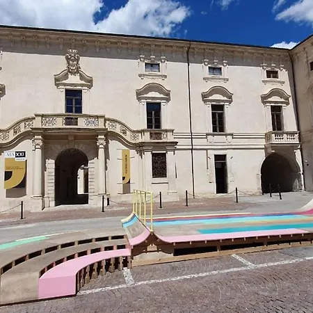 Casa Leosini * LʼAquila