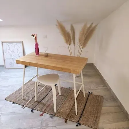 Casa Leosini Apartment *