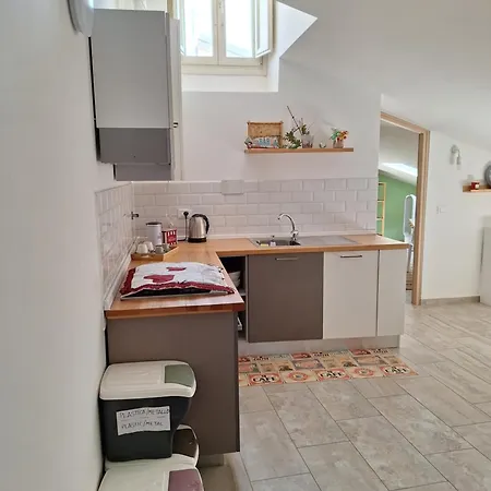 Apartment Casa Leosini *