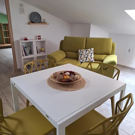 アパート Casa Leosini