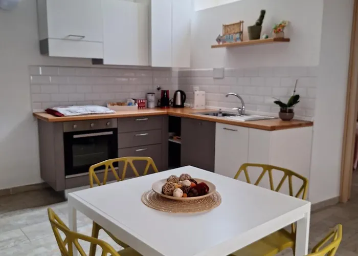 Casa Leosini Апартаменты *